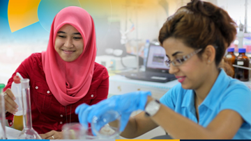 Women working in a lab